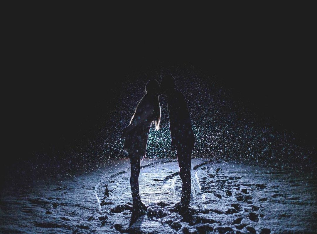 From Head to Toe: Crafting the Body and School Uniform